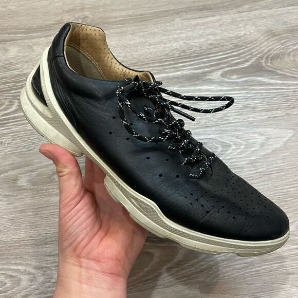 ECCO Black Mens Biom lifestyle Trainers Leather Sneakers - Picture 1 of 6